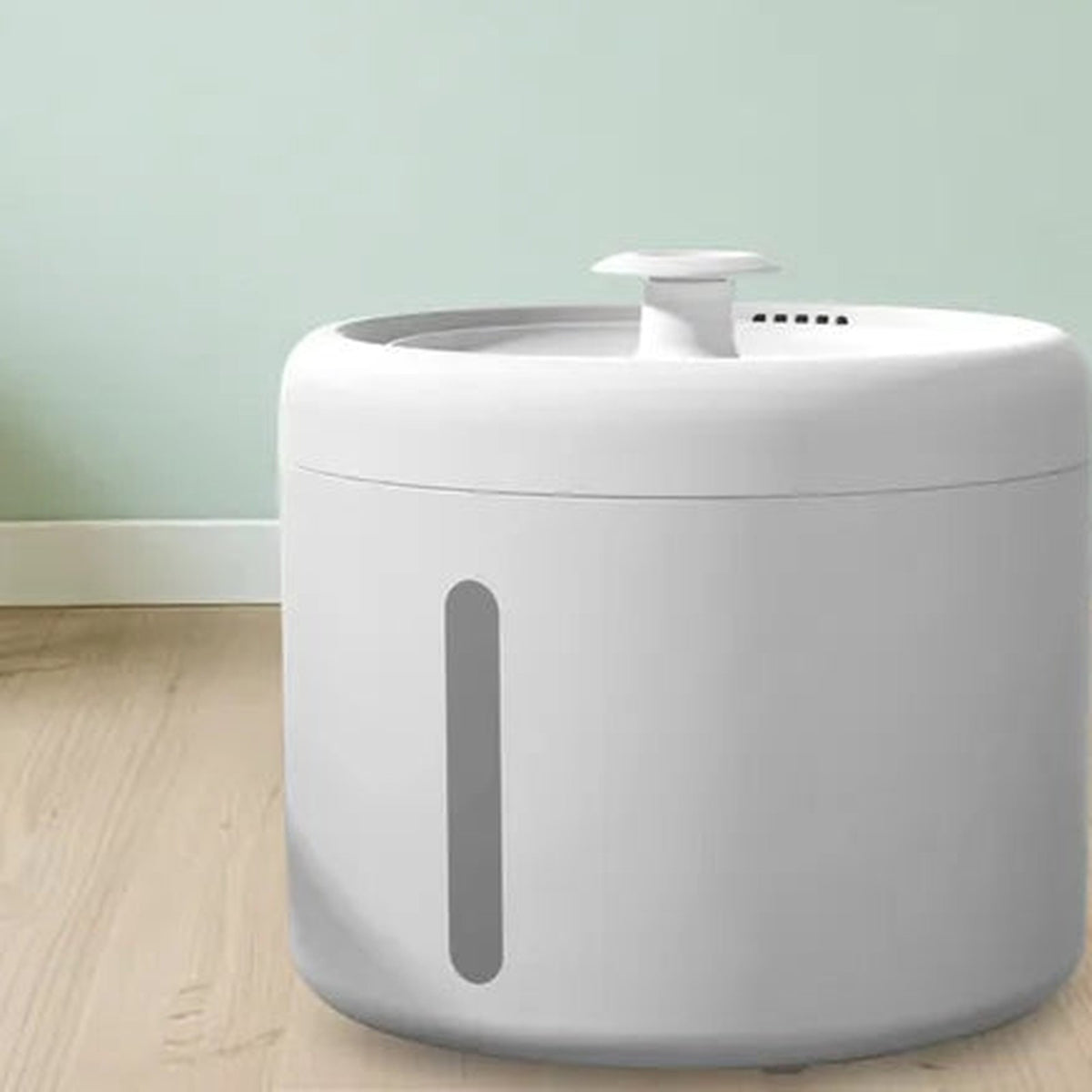 White 2.5 litre cat water fountain with a water level window
